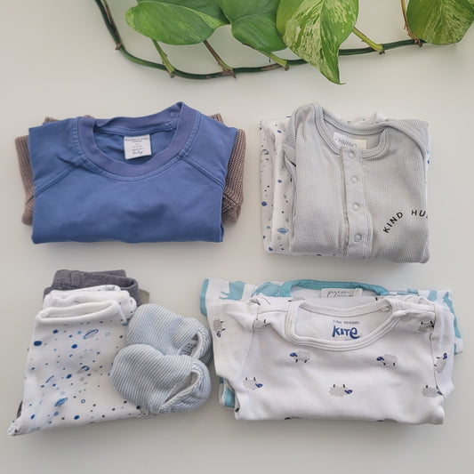Space baby bundle - 11 items