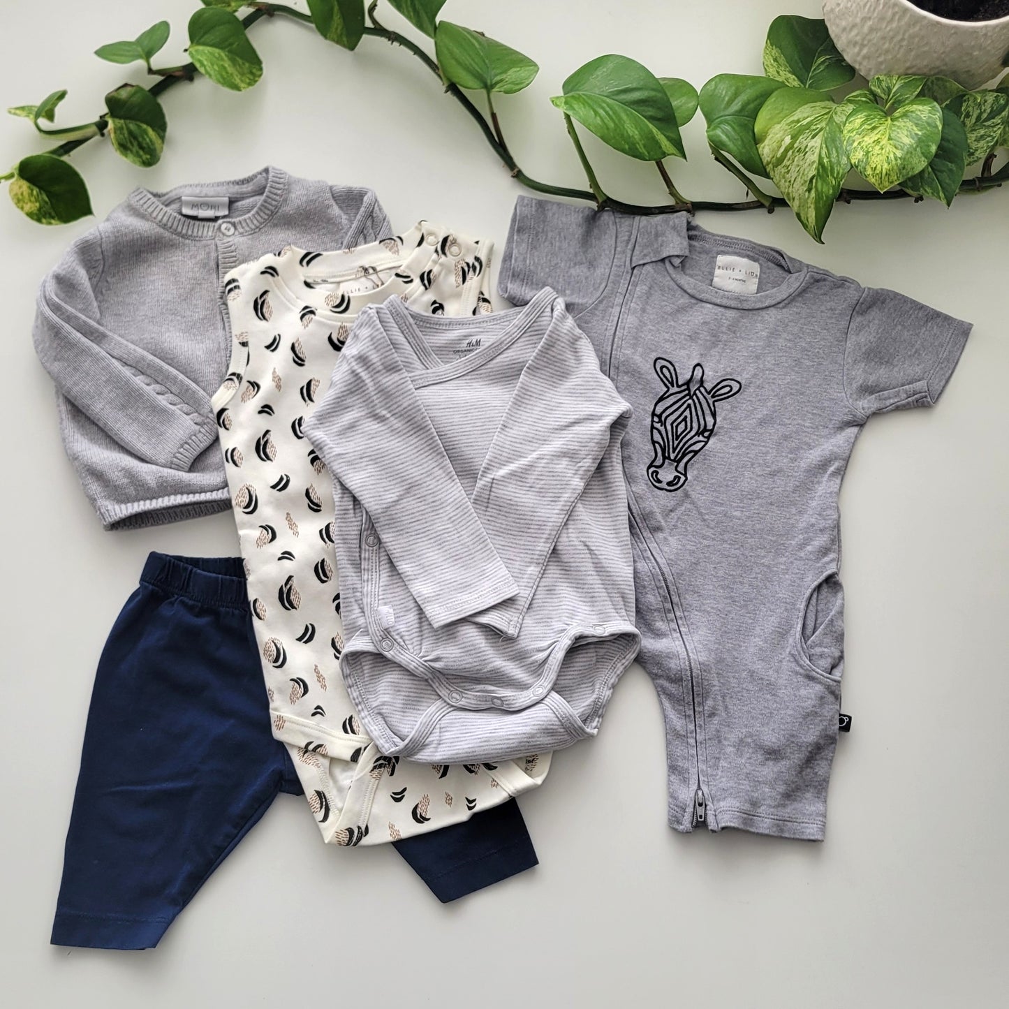 Grey summer bundle - 5 items