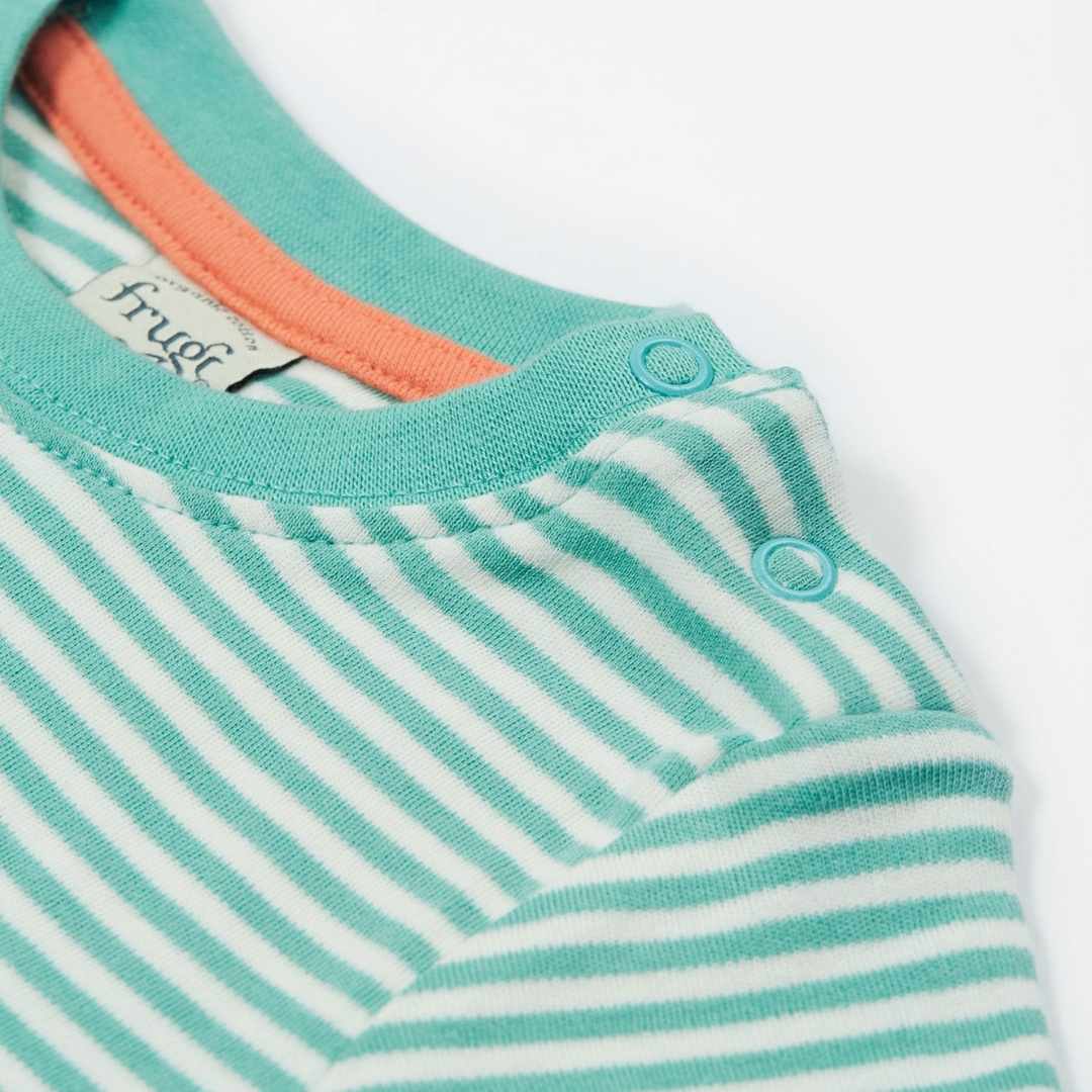 Little embroidered puffin applique t shirt