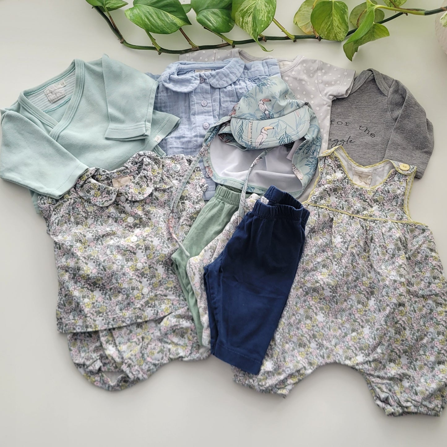 Floral bundle - 11 items