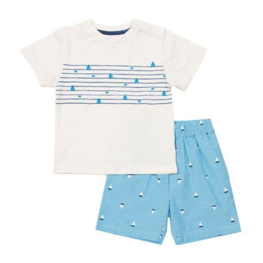 Little boats set