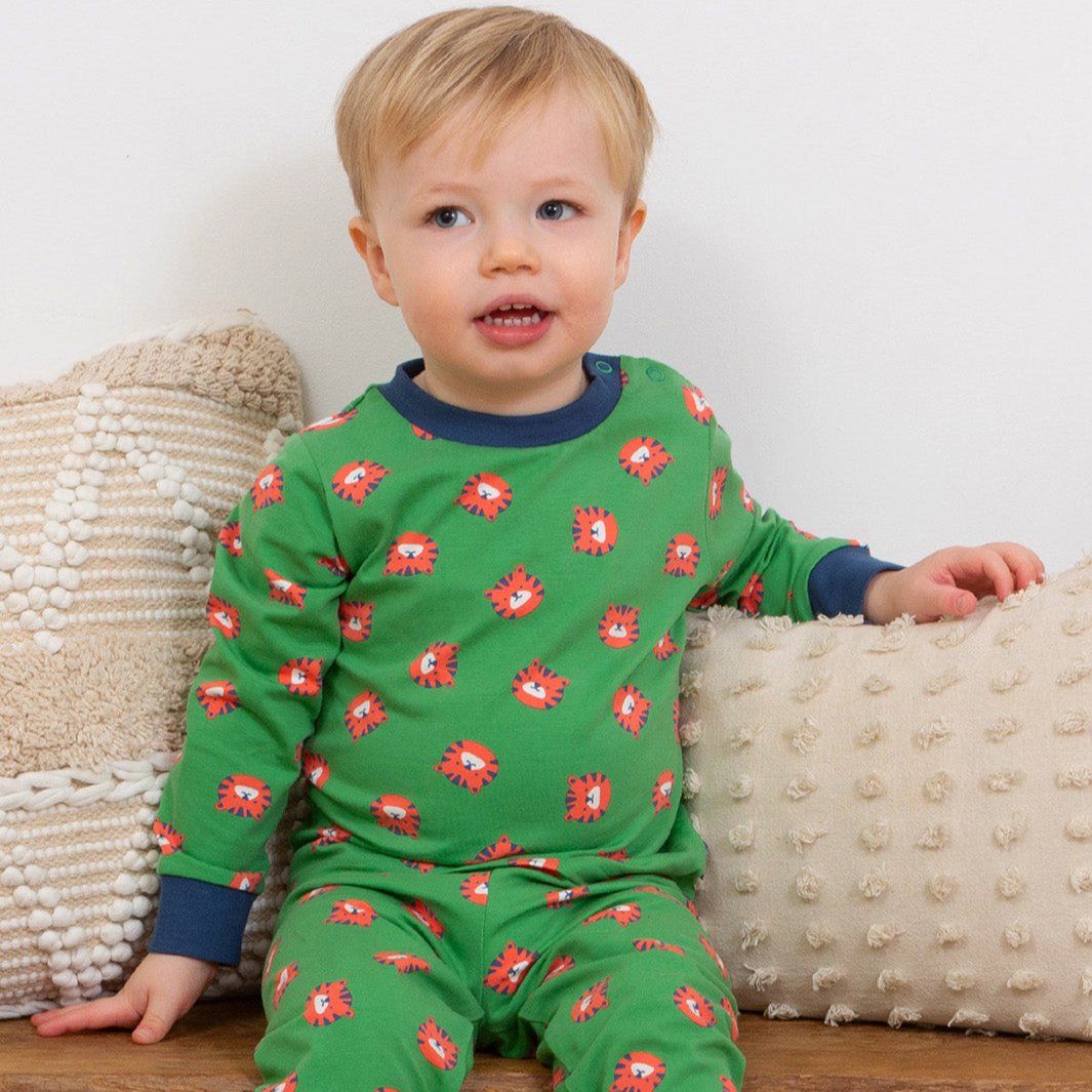Top tiger pyjamas