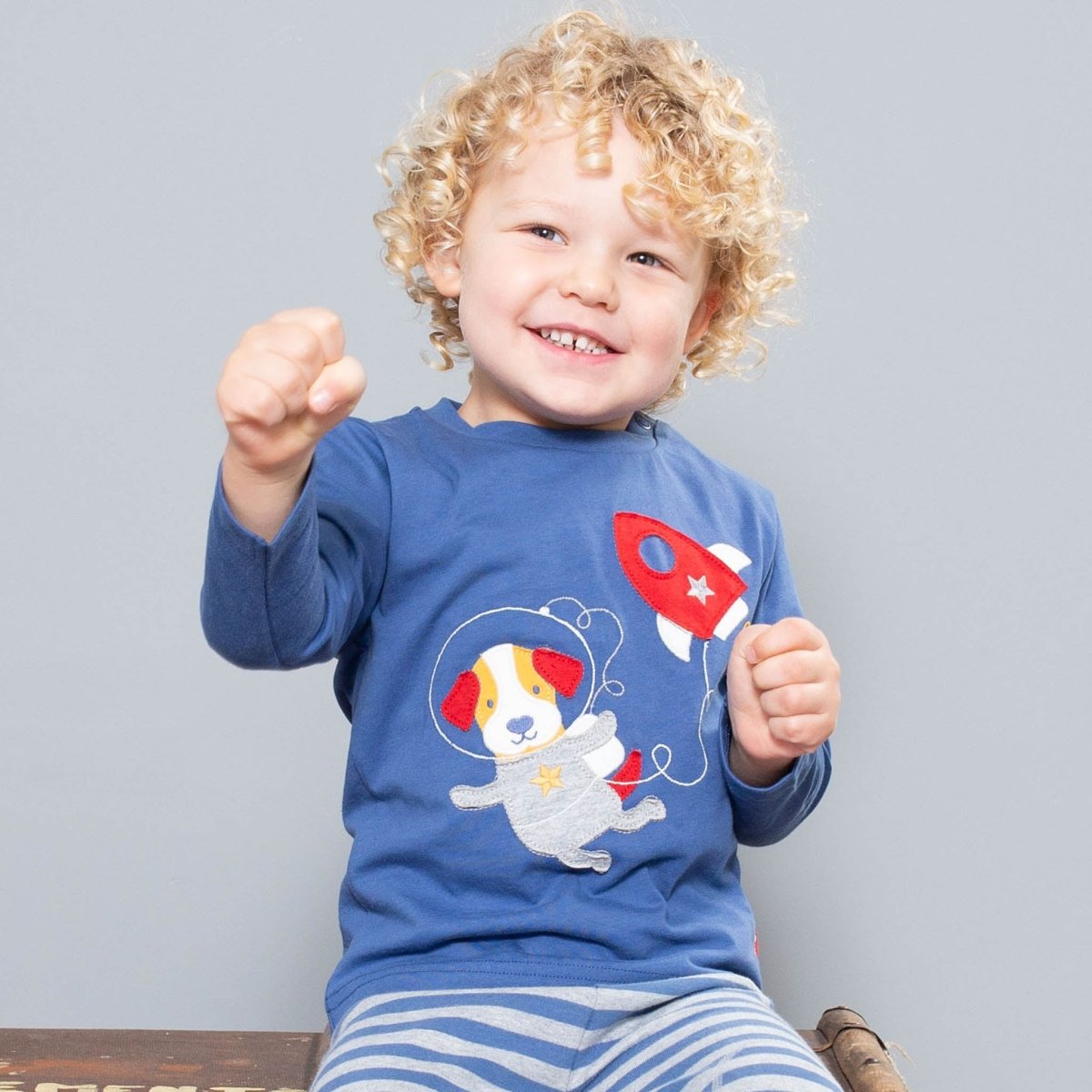 Astro pup long sleeve top - Borro - rent baby kids clothes