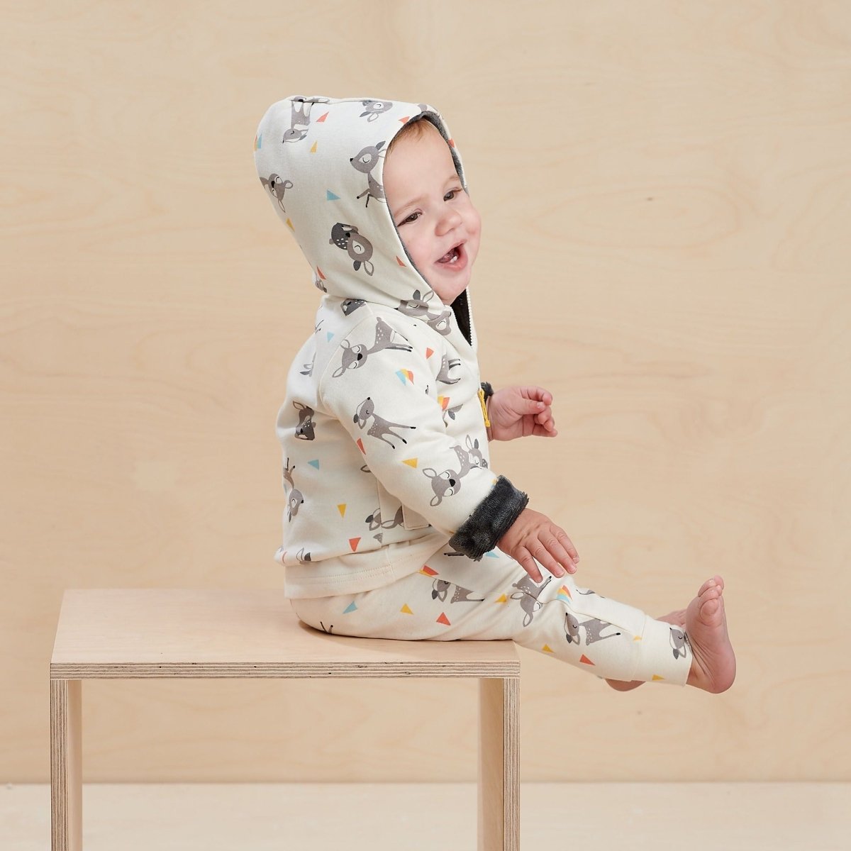 Deer hoodie - Borro - rent baby kids clothes