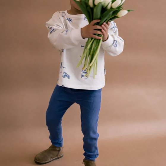 Blue ribbed leggings