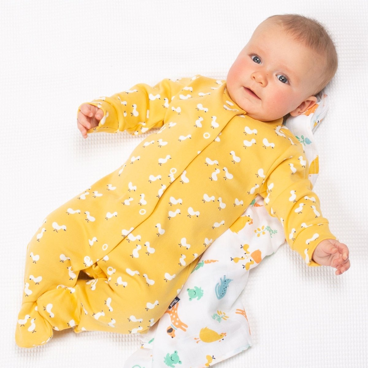 Little duck sleepsuit - Borro - rent baby kids clothes