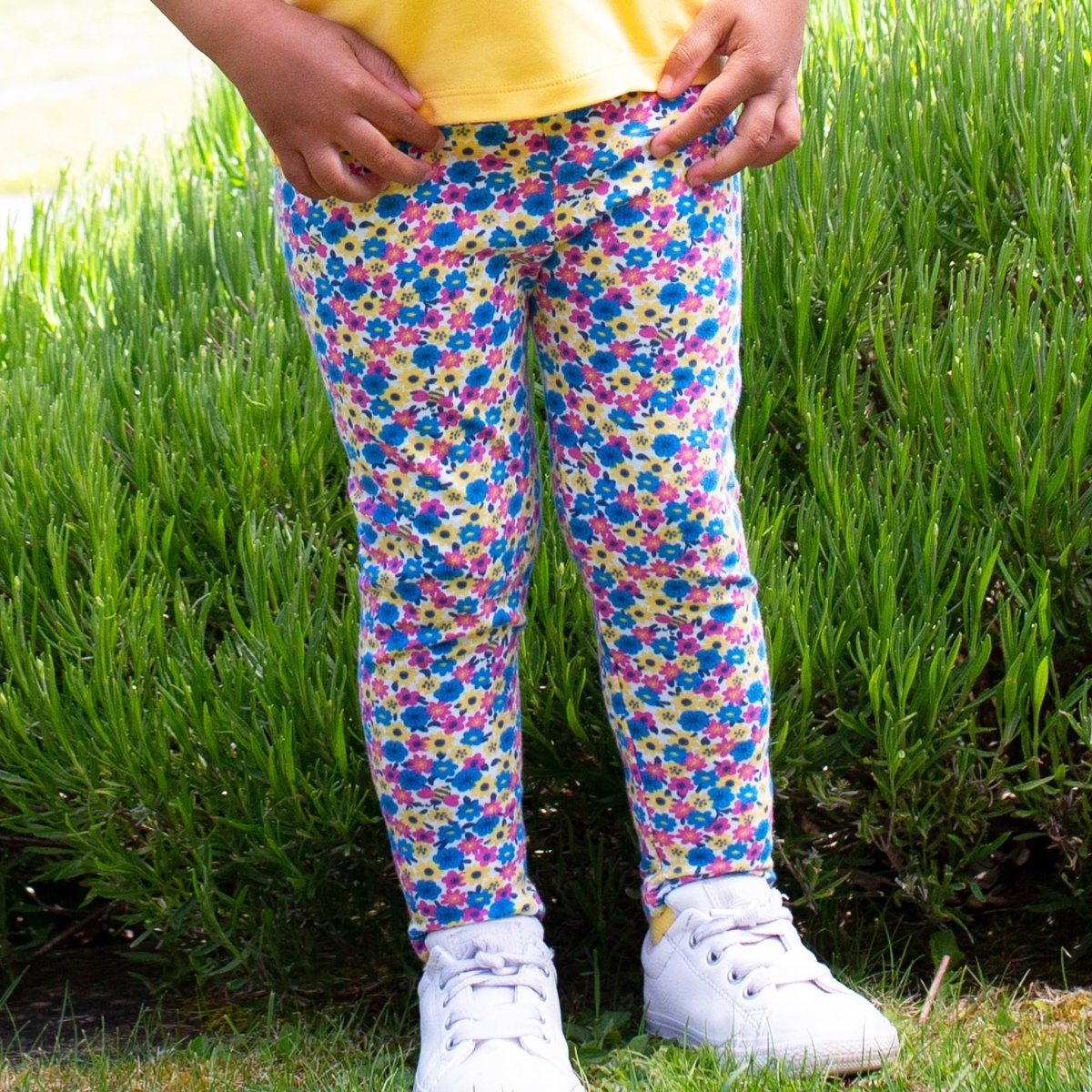 Mini bee ditsy leggings - Borro - rent baby kids clothes