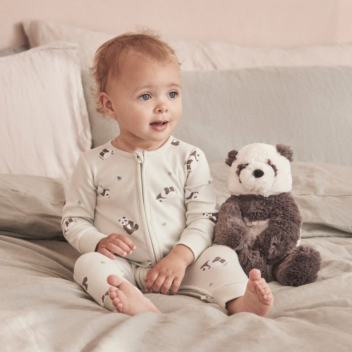 Panda print double zip sleepsuit - Borro - rent baby kids clothes