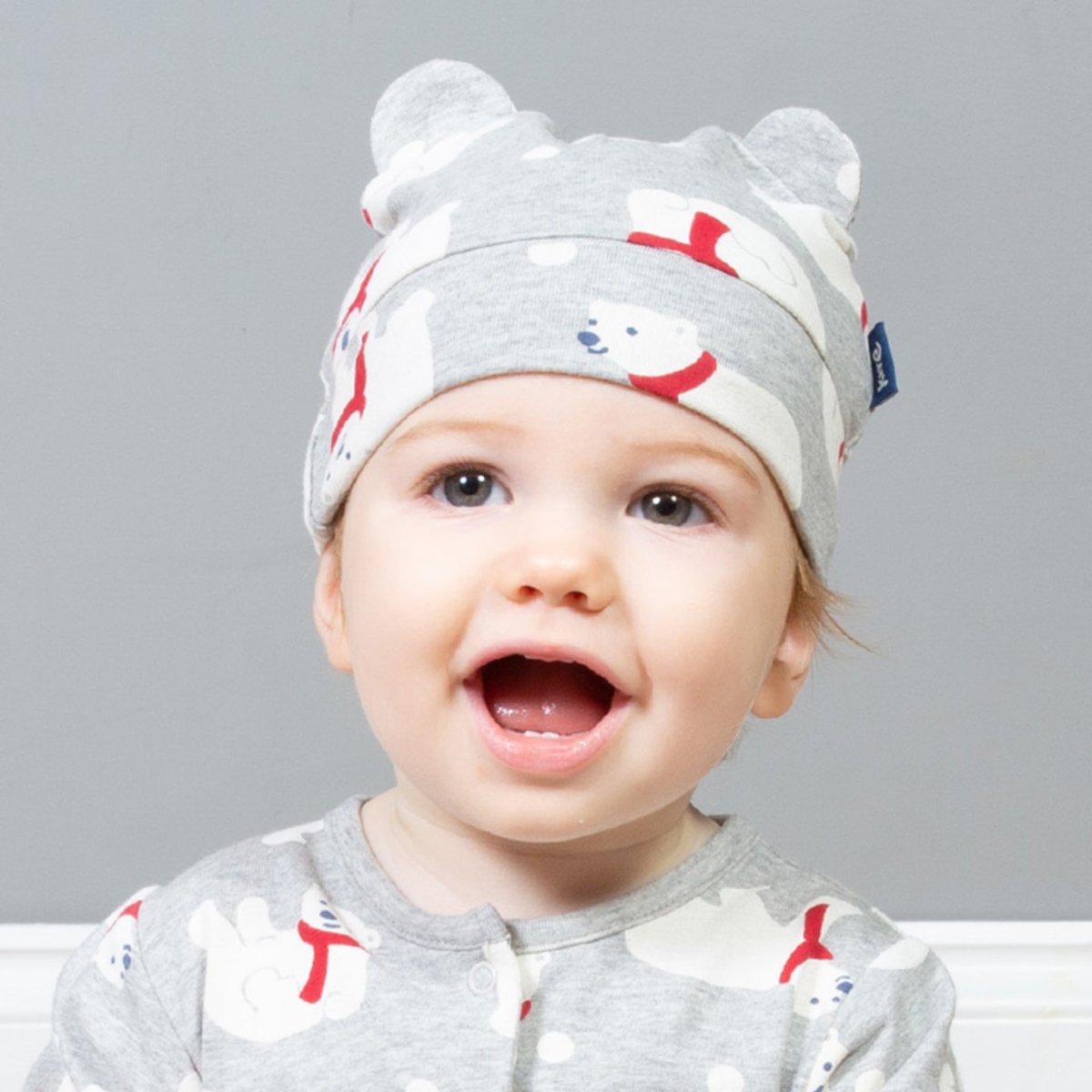 Polar play hat - Borro - rent baby kids clothes