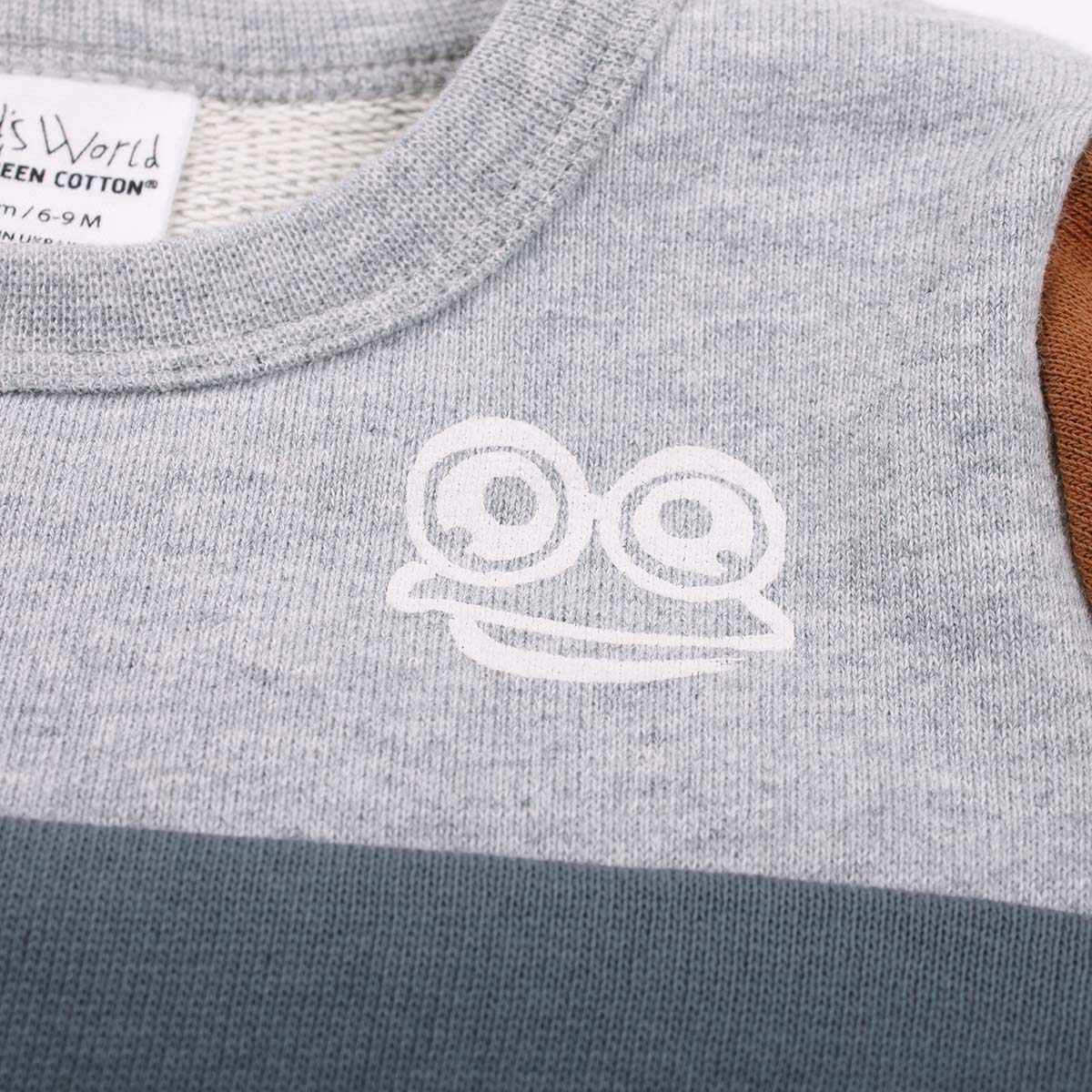 Block sweatshirt detail