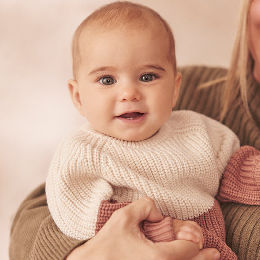 Knitted colourblock jumper - oat & dusty pink baby