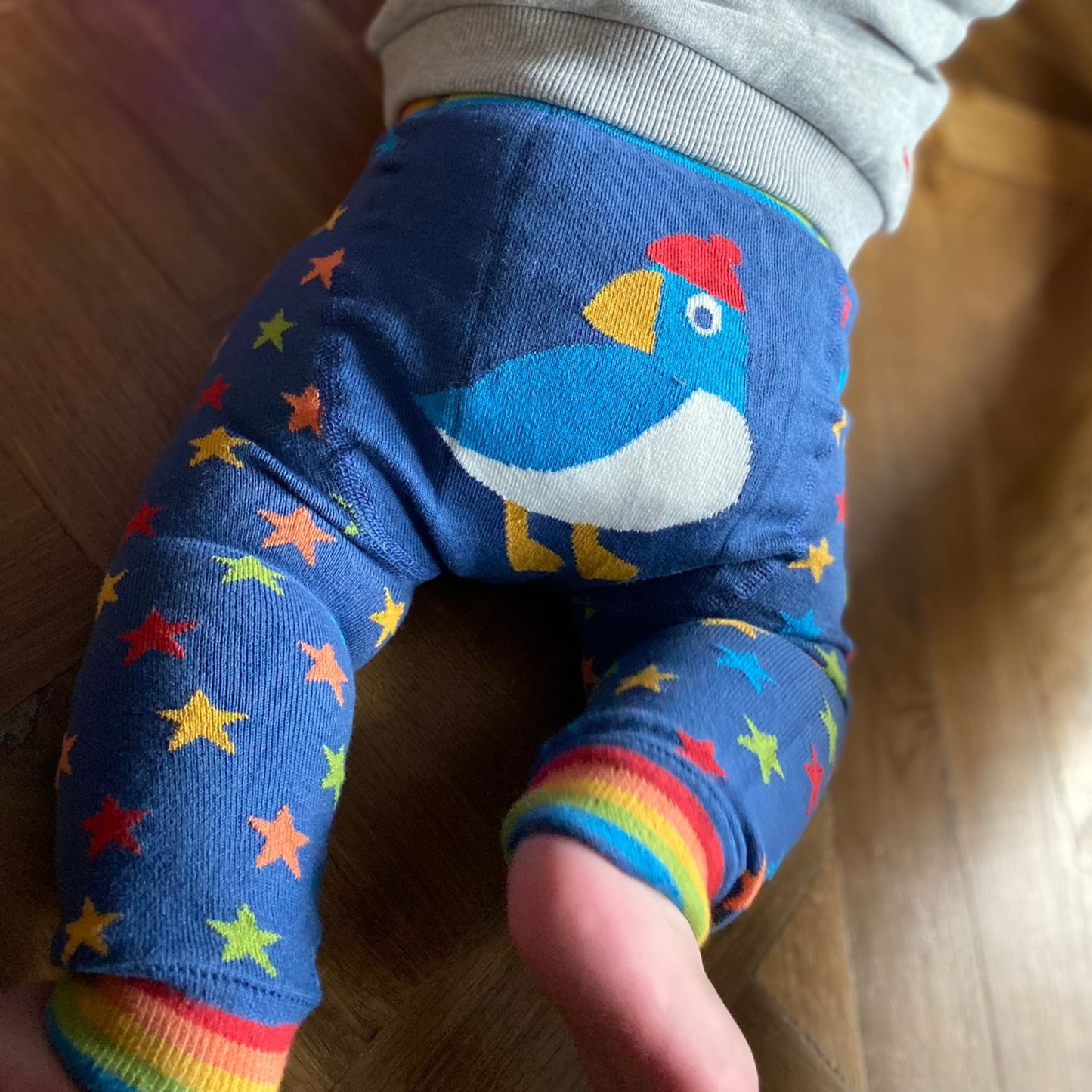 Baby wearing puffling leggings