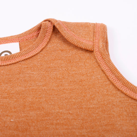 Woolly silk sleeveless bodysuit detail